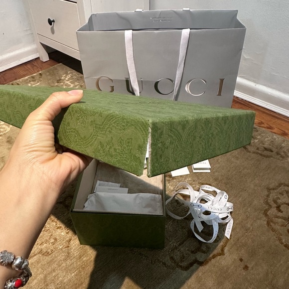 Authentic Gucci Empty Box - Picture 4 of 7